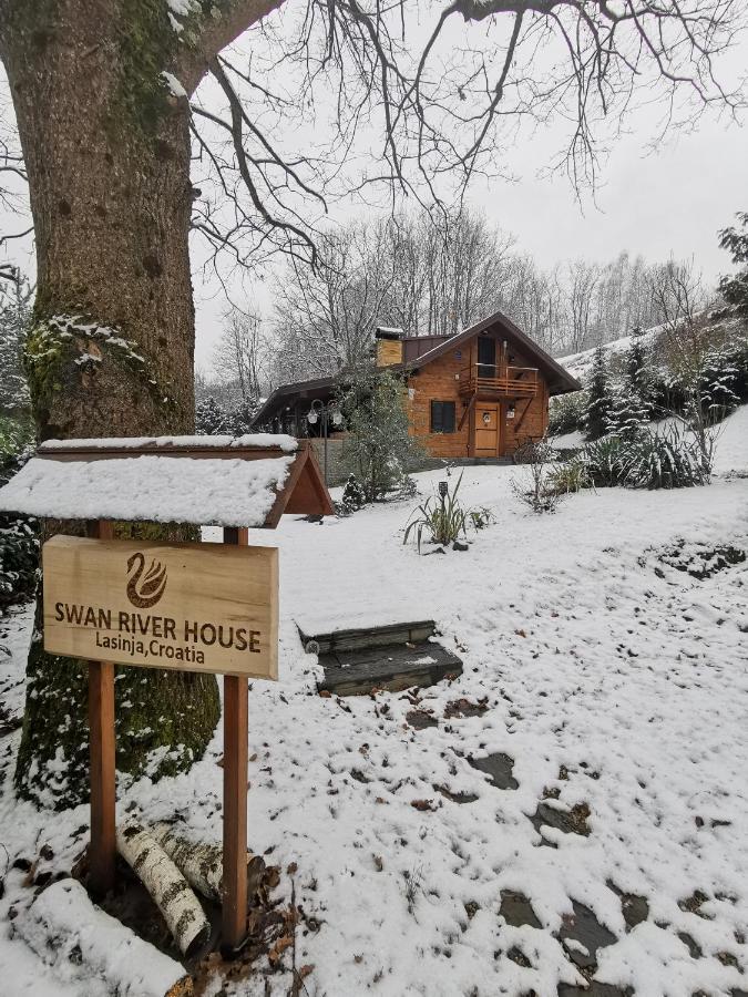 Zagreb, Kuca Za Odmor Swan River Holiday House Lasinja Bagian luar foto